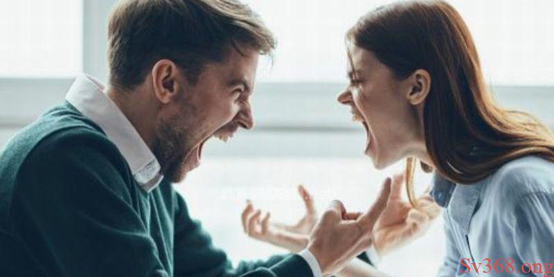 Mơ thấy bố mẹ cãi nhau